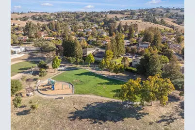 16715 Cerro Vista Drive, Morgan Hill, CA 95037 - Photo 46