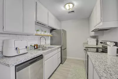 247 N Capitol Ave 235, San Jose, CA 95127 - Photo 14