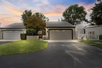 296 Ridgemark Dr, Hollister, CA 95023 - Photo 1