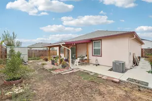 10330 Bono Ln, Stockton, CA 95212 - Photo 4
