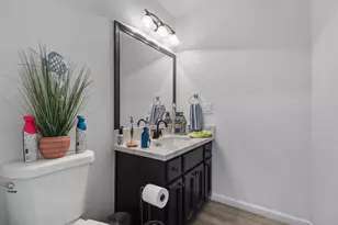 841 Calais Dr, Hollister, CA 95023 - Photo 16