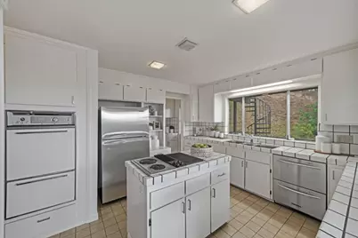 435 Golden Oak Dr, Portola Valley, CA 94028 - Photo 16