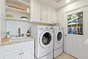 20715 Brush Rd, Los Gatos, CA 95033 - Photo 36