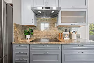 241 Bonita Ln, Foster City, CA 94404 - Photo 16