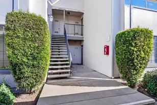 1056 Padre Dr 8, Salinas, CA 93901 - Photo 2