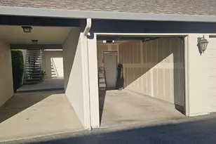 1056 Padre Dr 8, Salinas, CA 93901 - Photo 8