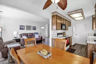 1056 Padre Dr 8, Salinas, CA 93901 - Photo 20