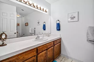 1056 Padre Dr 8, Salinas, CA 93901 - Photo 32