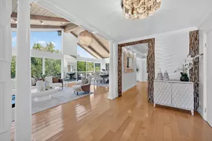 30 Bluebell Ln, Hillsborough, CA 94010 - Photo 4