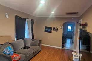 521 Santa Ana Ave, San Jose, CA 95112 - Photo 4