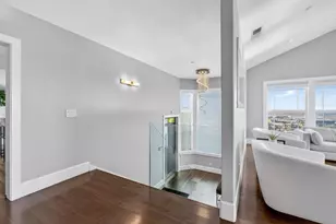 58 Hillcrest Rd, San Carlos, CA 94070 - Photo 14