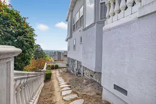 58 Hillcrest Rd, San Carlos, CA 94070 - Photo 100