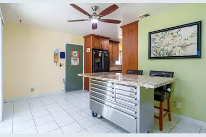 1014 W Homestead Rd, Sunnyvale, CA 94087 - Photo 4