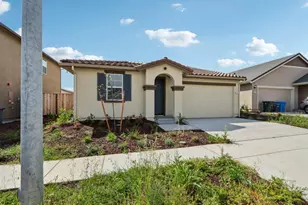 1871 Amaryllis Dr, Hollister, CA 95023 - Photo 2