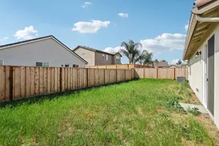 1871 Amaryllis Dr, Hollister, CA 95023 - Photo 32