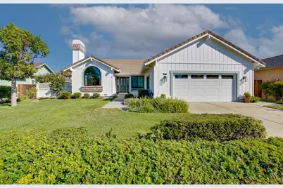 350 Tina Dr, Hollister, CA 95023 - Photo 1