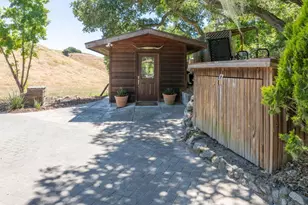 31315 Via La Naranga, Carmel Valley, CA 93924 - Photo 28