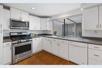 15 Morena, Irvine, CA 92612 - Photo 18