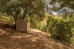 15223 Perry Ln, Morgan Hill, CA 95037 - Photo 30