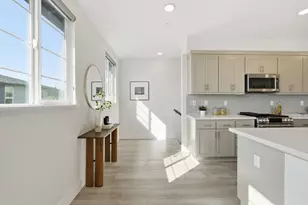 490 Trace Ln, Hayward, CA 94544 - Photo 6