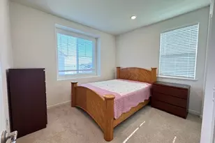 6404 Laguna Seca Ln, Gilroy, CA 95020 - Photo 10