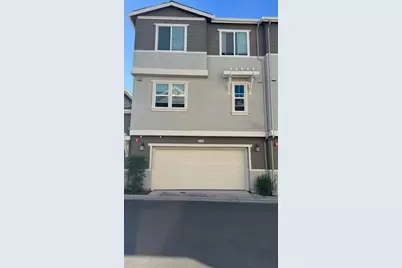 6404 Laguna Seca Ln, Gilroy, CA 95020 - Photo 12