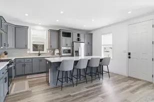 1842 Quimby Rd 1842, San Jose, CA 95122 - Photo 10