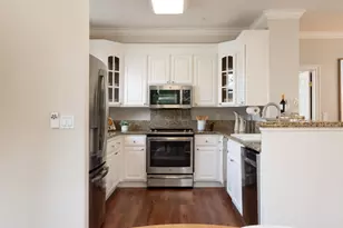 1237 Capuchino Ave 7, Burlingame, CA 94010 - Photo 10