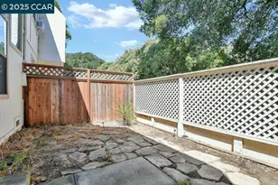 130 Creekside Ct, El Sobrante, CA 94803 - Photo 24