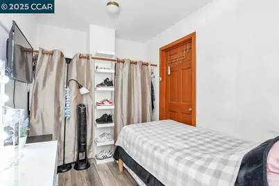 130 Creekside Ct, El Sobrante, CA 94803 - Photo 14