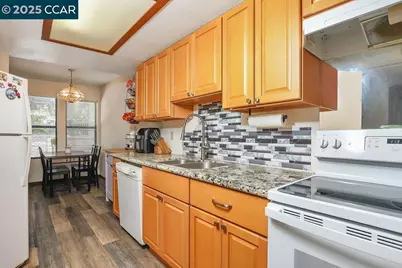 130 Creekside Ct, El Sobrante, CA 94803 - Photo 10