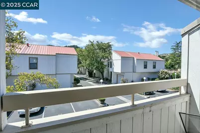 130 Creekside Ct, El Sobrante, CA 94803 - Photo 22