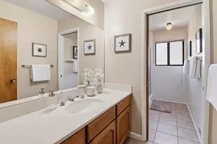 701 Christine Dr, Palo Alto, CA 94303 - Photo 22