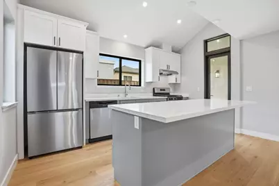 11-15 Spruce St, Millbrae, CA 94030 - Photo 12