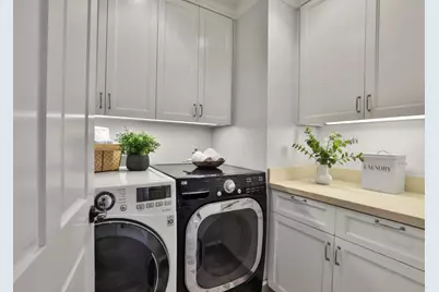 1870 Patio Dr, San Jose, CA 95125 - Photo 30