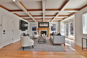 1870 Patio Dr, San Jose, CA 95125 - Photo 10