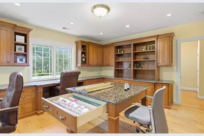 23423 Toyonita Rd, Los Altos Hills, CA 94024 - Photo 42