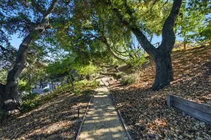 23423 Toyonita Rd, Los Altos Hills, CA 94024 - Photo 54