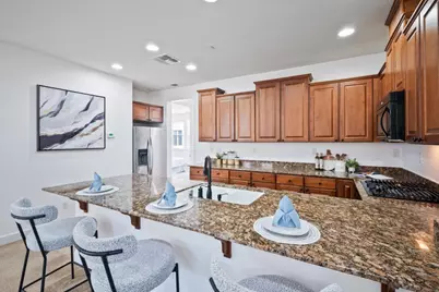 1368 Neleigh Pl, San Jose, CA 95131 - Photo 6