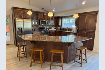 8149 Glen Canyon Ct, Citrus Heights, CA 95610 - Photo 2