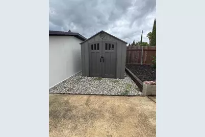 8149 Glen Canyon Ct, Citrus Heights, CA 95610 - Photo 14