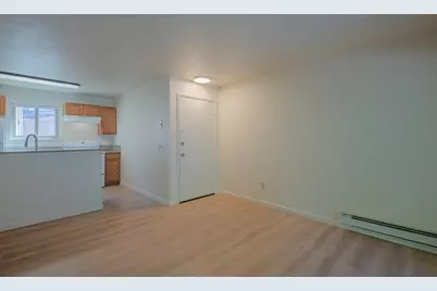 300 Glenwood Cir 189, Monterey, CA 93940 - Photo 8