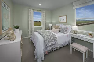1921 Peony St, Hollister, CA 95023 - Photo 8
