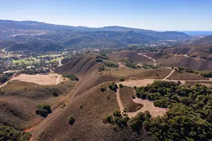 10190 Calle de Robles, Carmel, CA 93923 - Photo 10