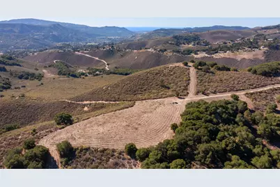 10190 Calle De Robles, Carmel, CA 93923 - Photo 8