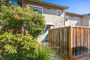 180 Dakota Ave D, Santa Cruz, CA 95060 - Photo 2