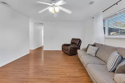 1062 Madison Ave, Los Banos, CA 93635 - Photo 30