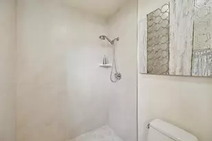1016 Shoreline Dr, San Mateo, CA 94404 - Photo 30