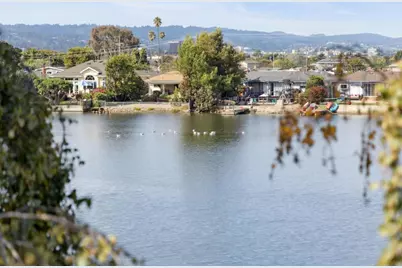 1016 Shoreline Dr, San Mateo, CA 94404 - Photo 18