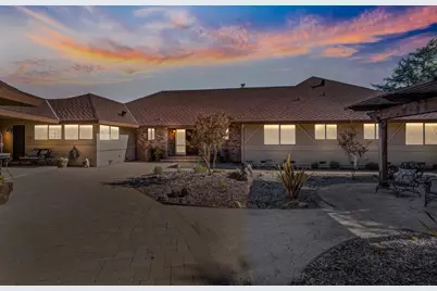 35 Rays Cir, Hollister, CA 95023 - Photo 1